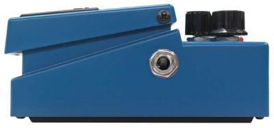 BOSS BD-2の右側側面の端子