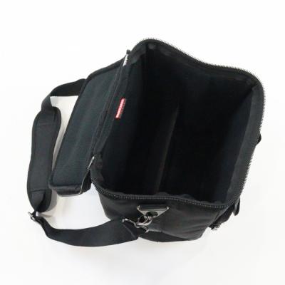 PHIL JONES BASS Double Four PLUS BLACK 小型ベースアンプ コンボ USBモバイルバッテリー対応 純正専用キャリングバッグ付きセット 専用キャリングバッグ内部画像