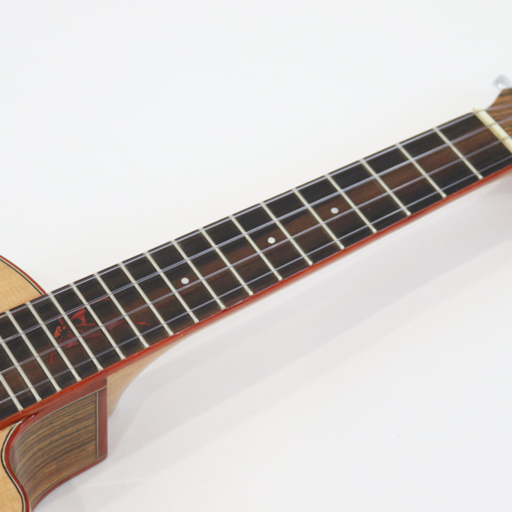 Kai Ukulele KC-700C コンサートウクレレ カッタウェイ有り ソフト