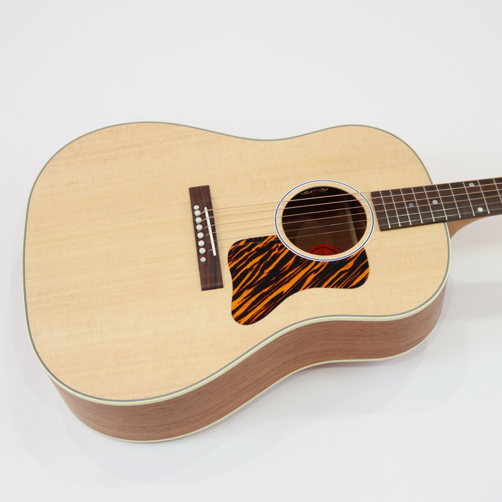 Gibson J-35 30s Faded Natural エレクトリックアコースティックギター ボディ画像