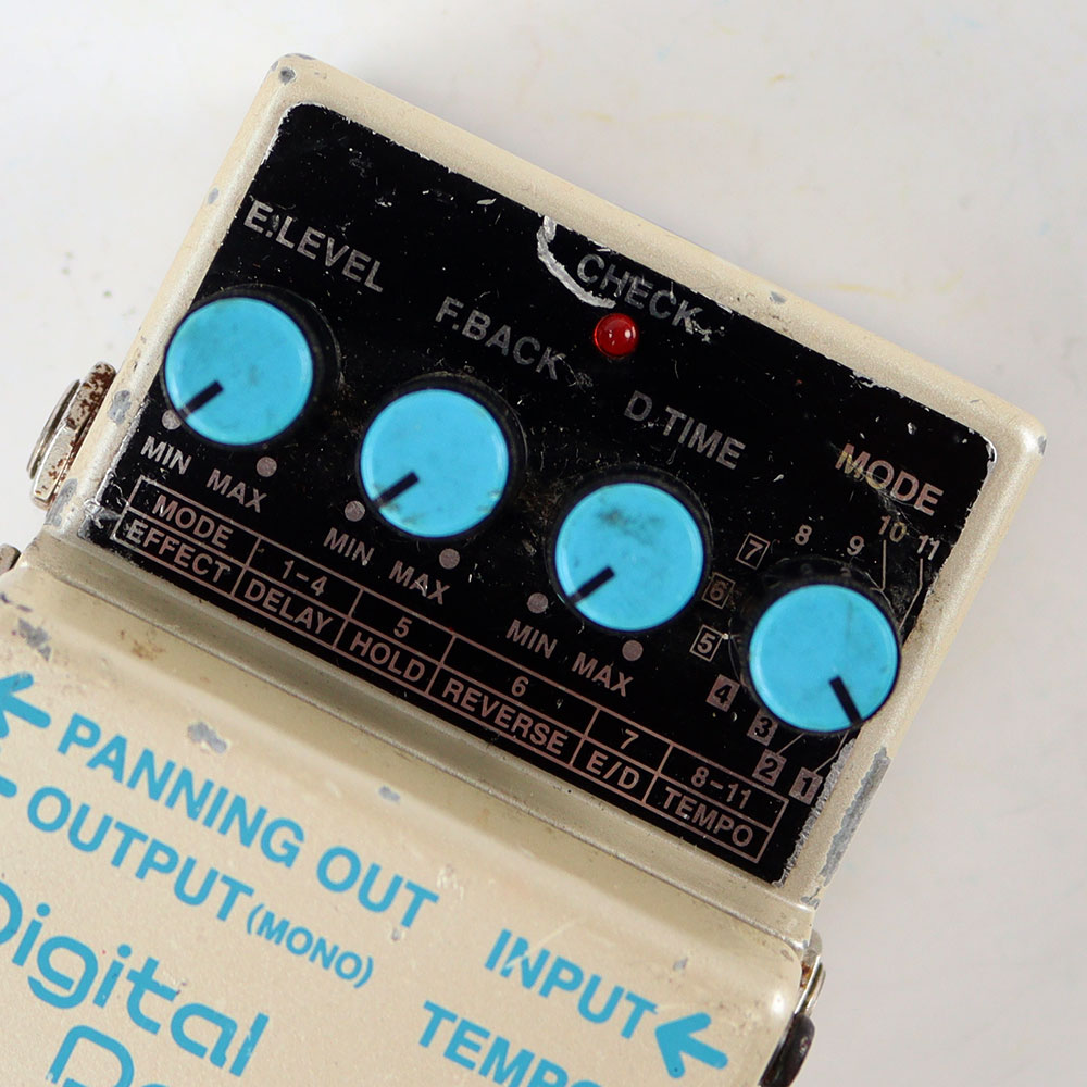 【中古】 デジタルディレイ エフェクター BOSS DD-5 Digtal Delay ギターエフェクター ディレイ コントロール部