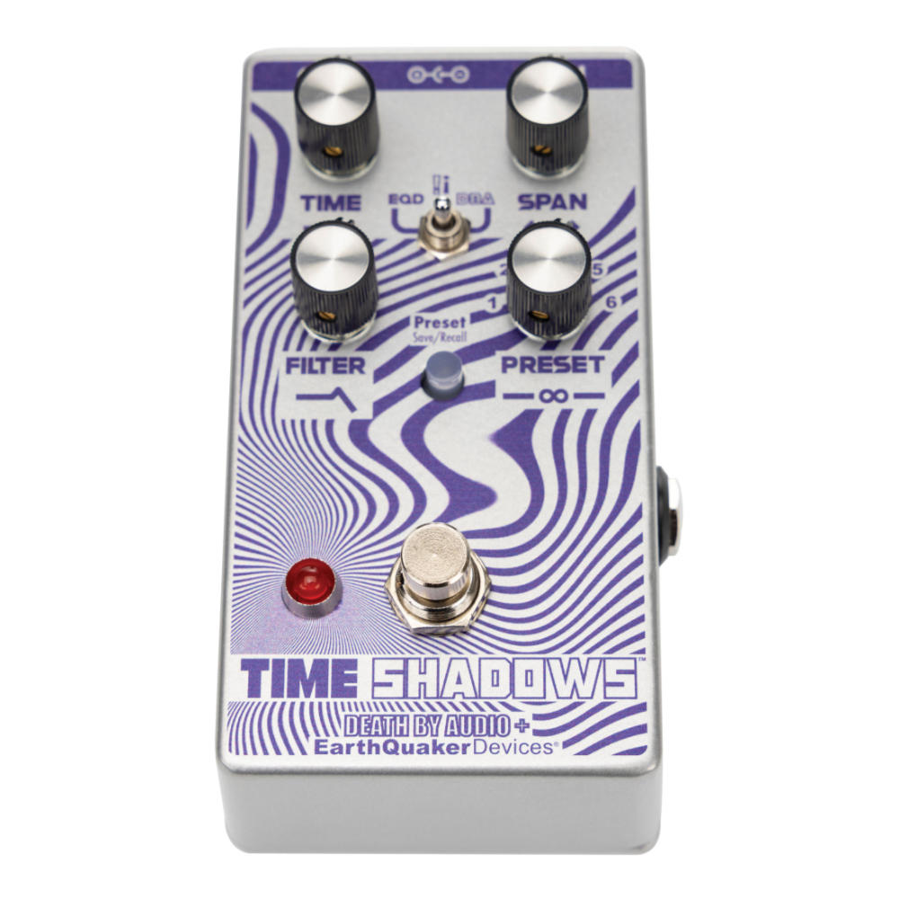 Earthquaker Devices アースクエイカーデバイセス EQD Time Shadows サブハーモニックマルチディレイレゾネーター ギターエフェクター 斜めアングル画像