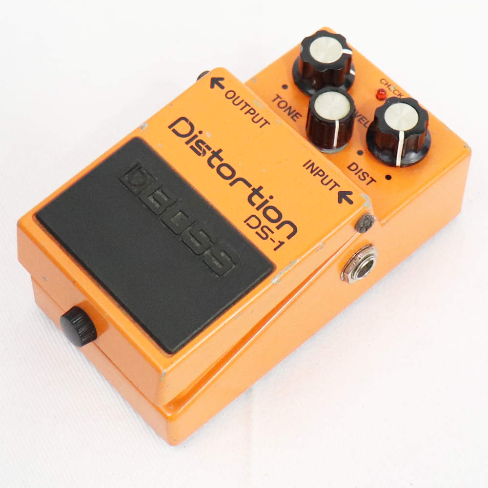 【中古】ディストーション エフェクター BOSS DS-1 Distortion ギターエフェクター input側