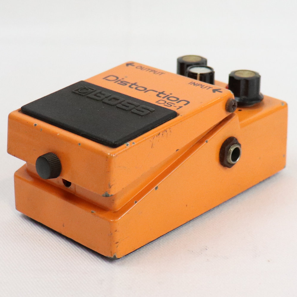 【中古】 ディストーション エフェクター BOSS DS-1 Distortion Made in Japan ギターエフェクター 全体