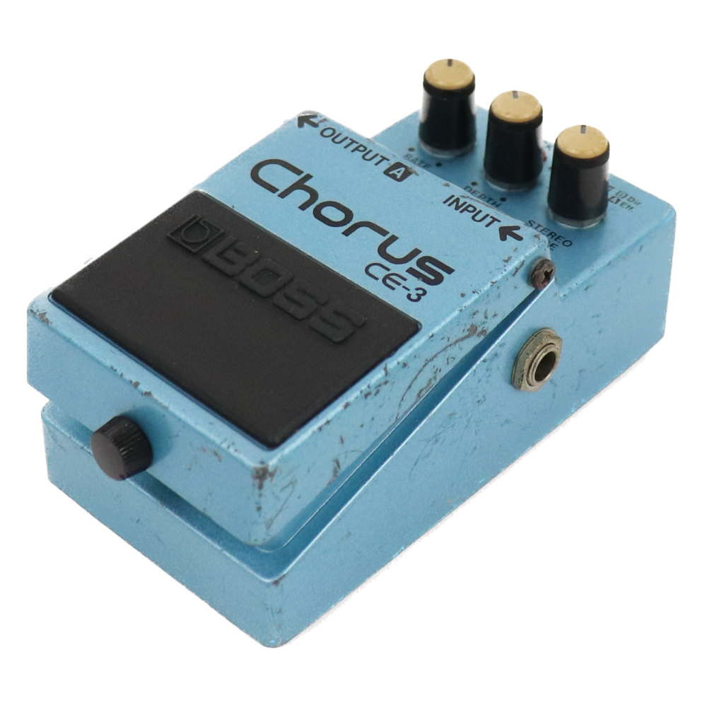 【中古】 コーラス エフェクター BOSS CE-3 Chorus ギターエフェクター 本体画像 斜め 