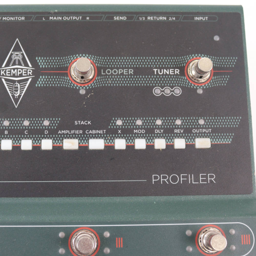 【中古】 KEMPER PROFILER STAGE フロアタイプモデル コントロール付近