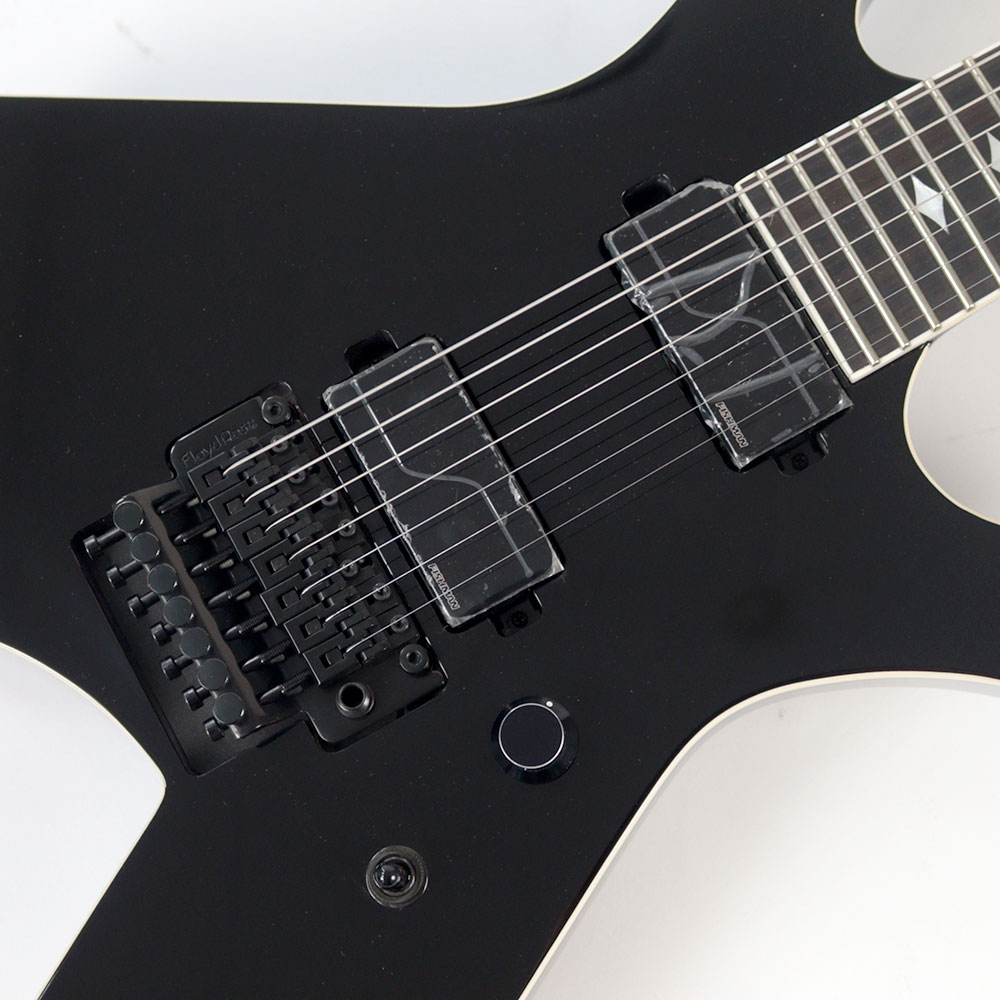 B.C.Rich WARLOCK LEGACY 7 with Floyd Rose Gloss Black 7弦エレキギター アウトレット Floyd Rose tremoloユニット搭載。ピックアップにはFishmanを採用