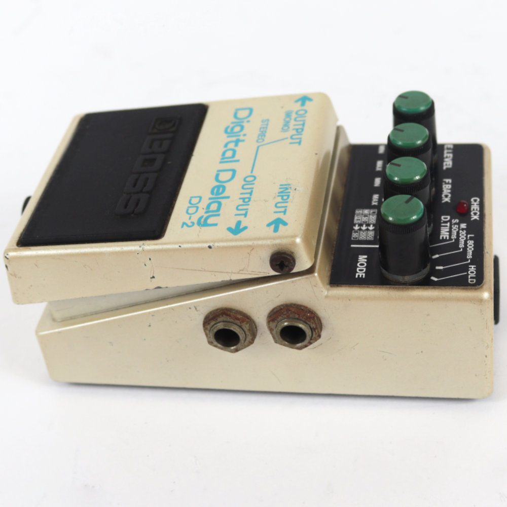 【中古】 デジタルディレイ エフェクター BOSS DD-2 Digital Delay ギターエフェクター 右サイド