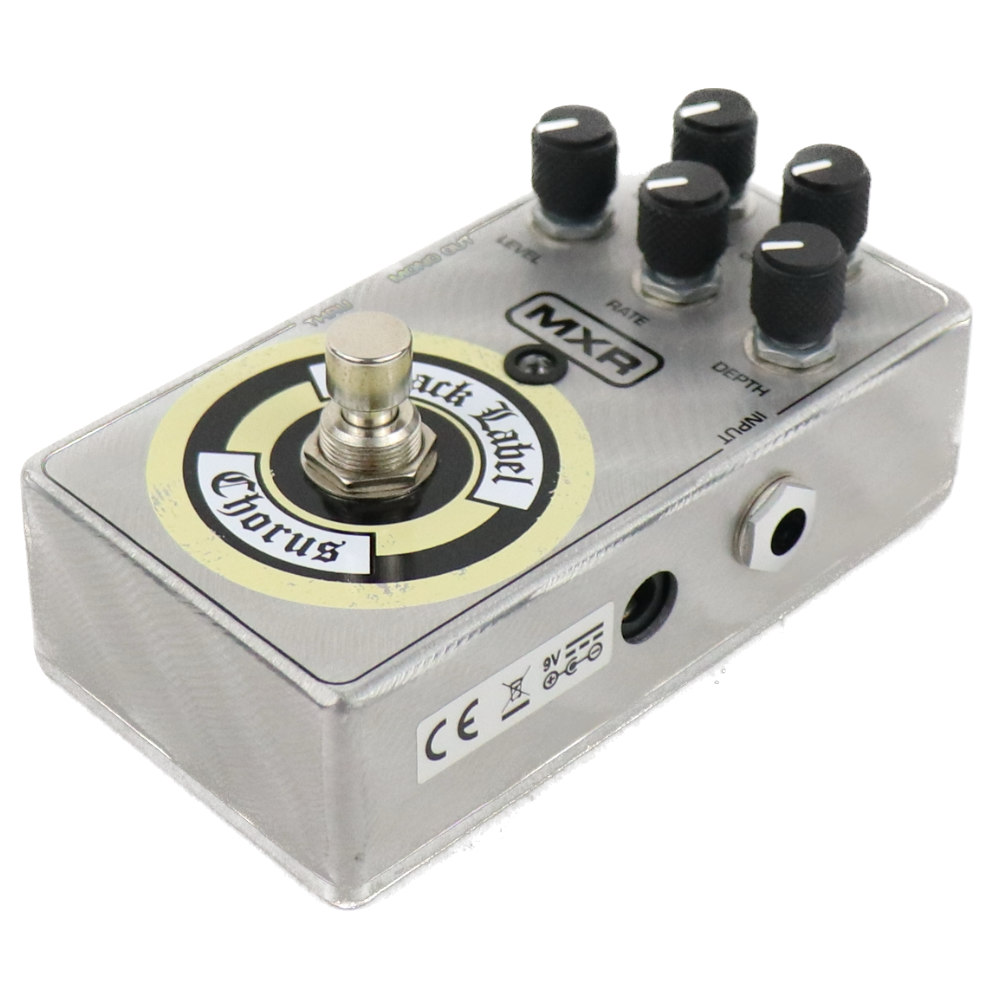 【中古】 コーラス エフェクター MXR ZW38 Black Label Chorus ザックワイルド ギターエフェクター 本体画像 斜め 1