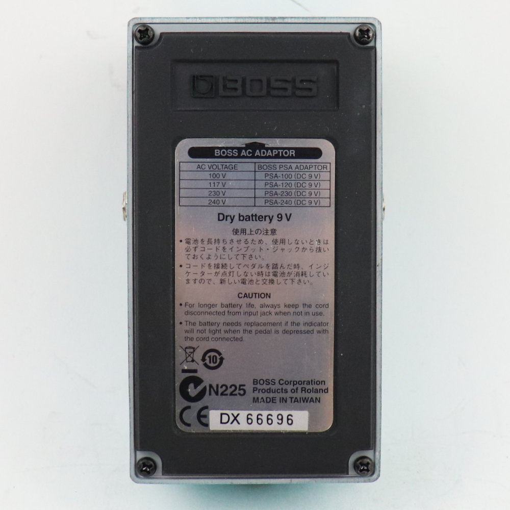 【中古】 リミッター エフェクター BOSS LMB-3 Bass Limiter Enhancer ベースエフェクター リミッターエンハンサー 底面