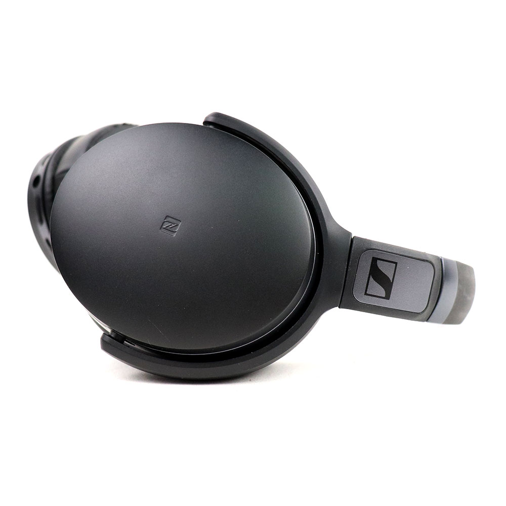 【中古】 ワイヤレスヘッドホン ゼンハイザー SENNHEISER HD 4.40BT Bluetoothワイヤレスヘッドホン 側面