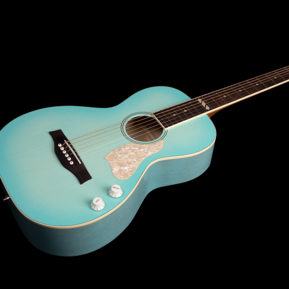 Godin ゴダン Rialto Laguna Blue HG Q-Discrete Ltd エレクトリックアコースティックギター トップ、サイド