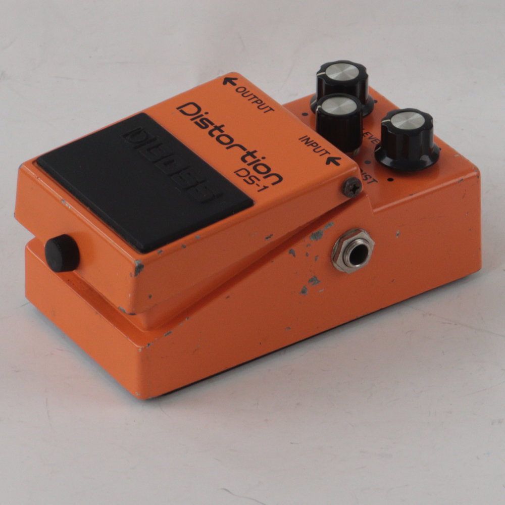 【中古】 ディストーション エフェクター BOSS DS-1 Distortion Made in Japan ギターエフェクター 全体