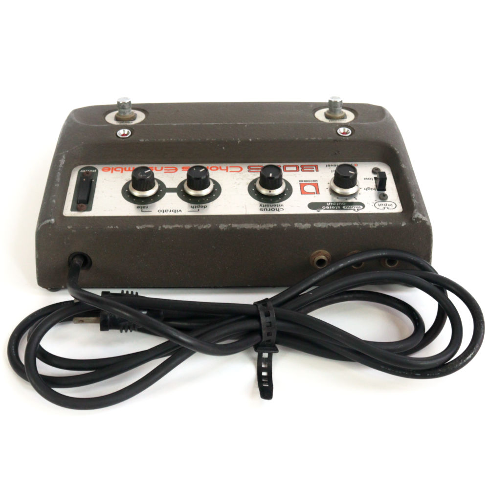 【中古】 BOSS CE-1 Chorus Ensemble コーラス ビブラート ギターエフェクター 背面