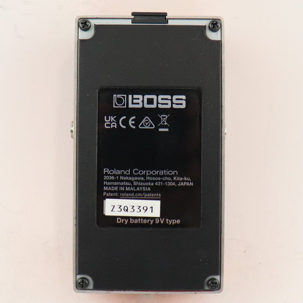 【中古】 ディストーション エフェクター BOSS ボス DS-1-B50A ディストーション ギターエフェクター BOSSブランド設立50周年記念モデル 底面