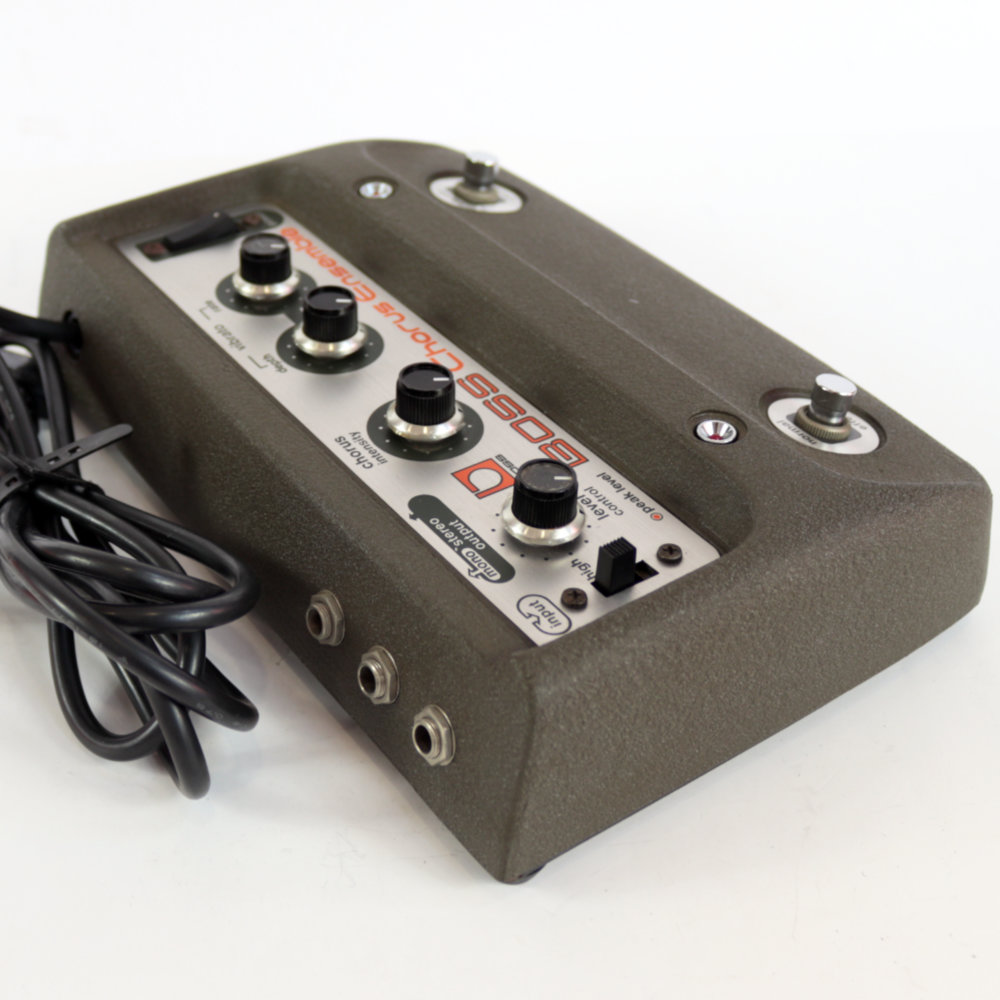 【中古】 BOSS CE-1 Chorus Ensemble コーラス ビブラート ギターエフェクター 左サイド