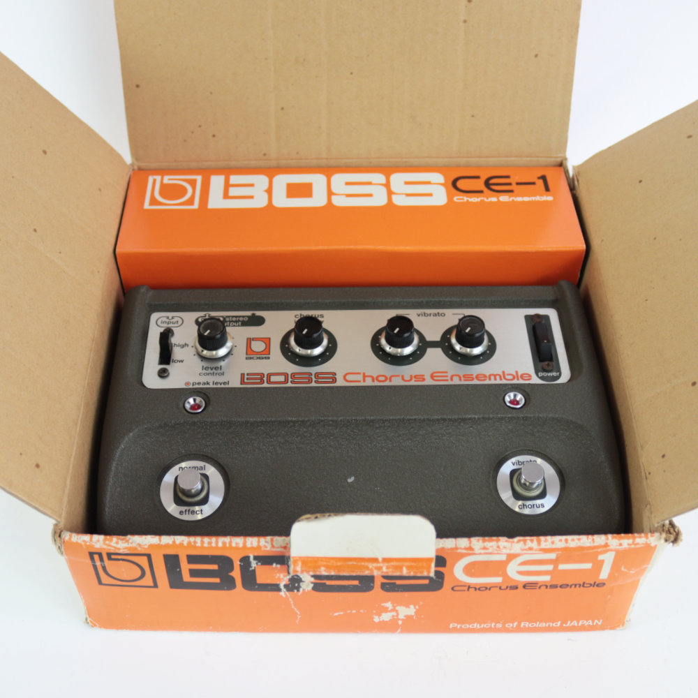 【中古】 BOSS CE-1 Chorus Ensemble コーラス ビブラート ギターエフェクター 元箱、本体