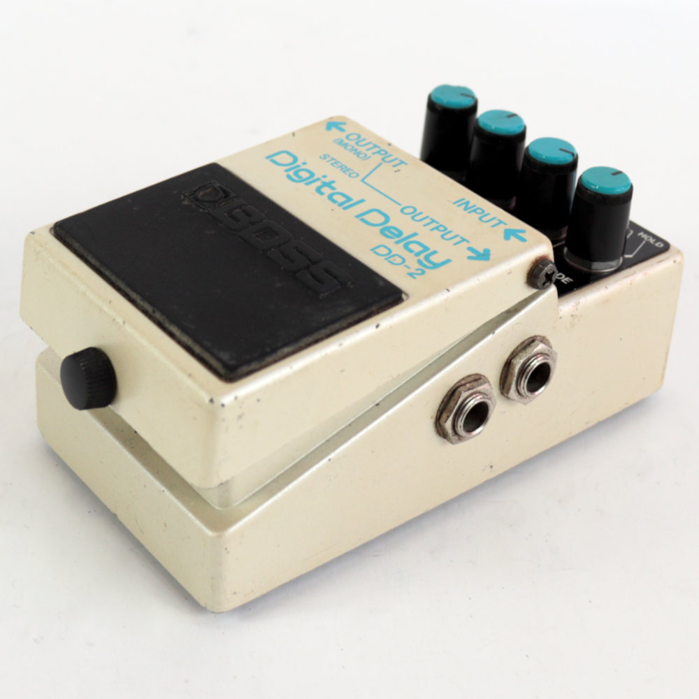 【中古】 デジタルディレイ エフェクター BOSS DD-2 Digital Delay Made in JAPAN ギターエフェクター 右サイド