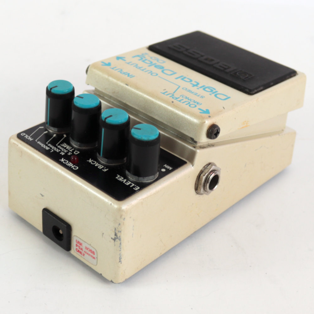 【中古】 デジタルディレイ エフェクター BOSS DD-2 Digital Delay Made in JAPAN ギターエフェクター 左サイド