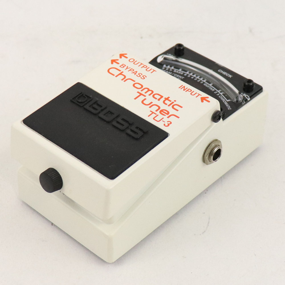 【中古】 クロマチックチューナー BOSS TU-3 Chromatic Tuner 本体画像 斜め 1