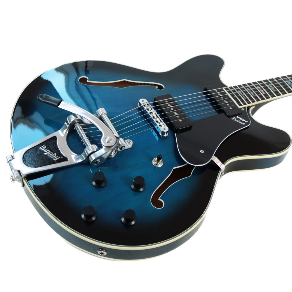 【アウトレット】 VOX Bobcat BC-V90B BL with Bigsby ソープバータイプPU2基搭載 ビグスビーブリッジ セミアコースティックギター ボディ画像