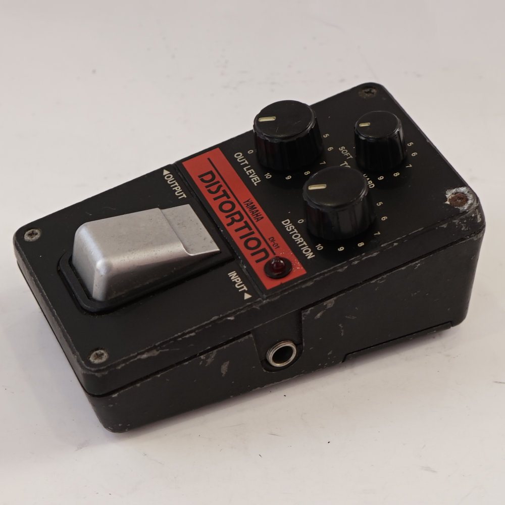 【中古】 ディストーション ギターエフェクター YAMAHA DI-01 DISTORTION ギター用エフェクター 全体