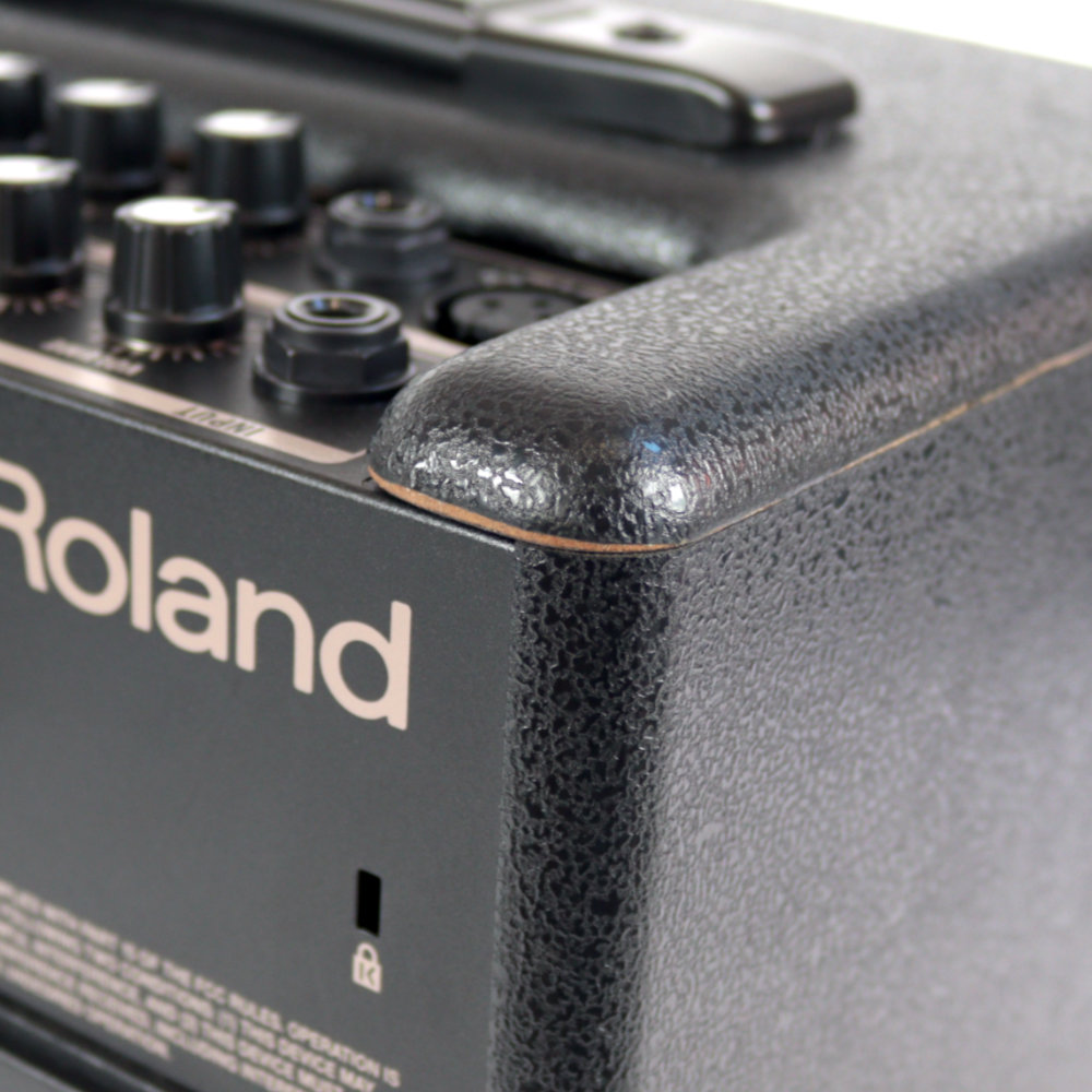 【中古】 アコギアンプ ローランド ROLAND AC-33 アコースティックギター用アンプ アコギアンプ ブラック クロス劣化