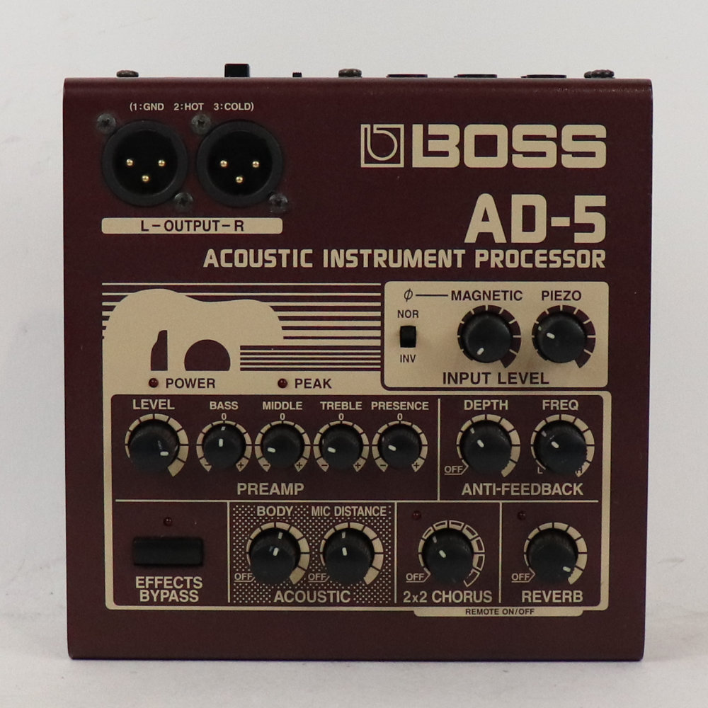 【中古】 アコーステックギター用プリアンプ DI BOSS AD-5 コーラス リバーブ搭載 ギターエフェクター ダイレクトボックス 正面