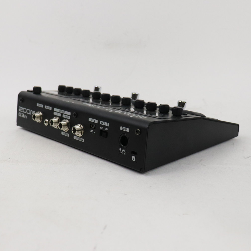 【中古】 マルチエフェクター ZOOM G3n ズーム 全体