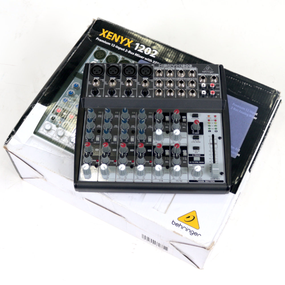 【中古】 PAミキサー BEHRINGER XENYX1202 マイク4ch入対応 アナログミキサー