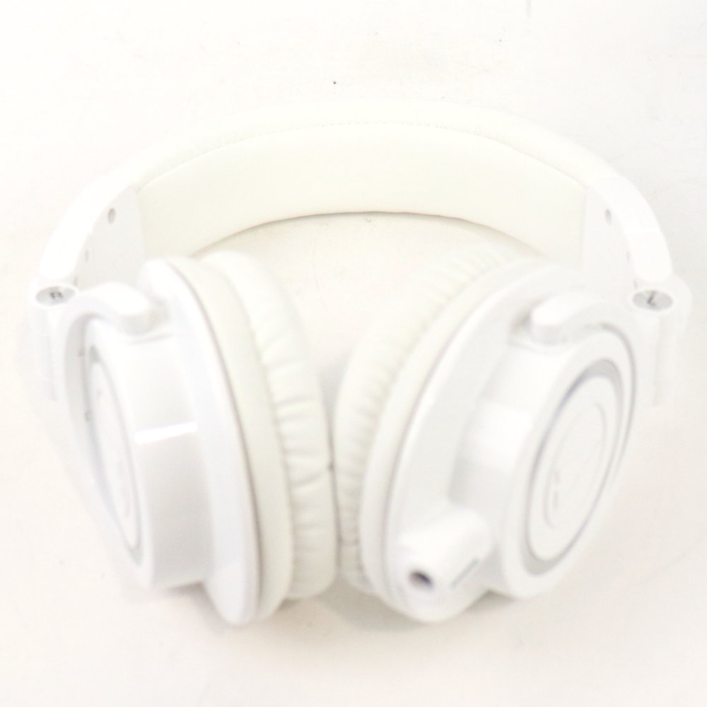 【中古】 AUDIO-TECHNICA オーディオテクニカ ATH-M50xWH プロフェッショナルモニターヘッドホン オーテク 出力端子側