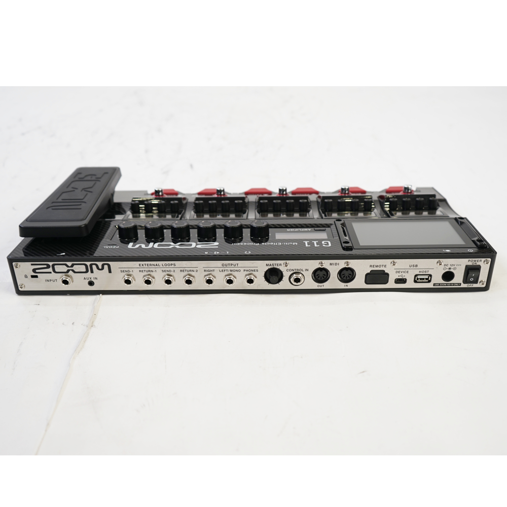 【中古】 マルチエフェクター ZOOM G11 ギターマルチエフェクター ズーム 背面