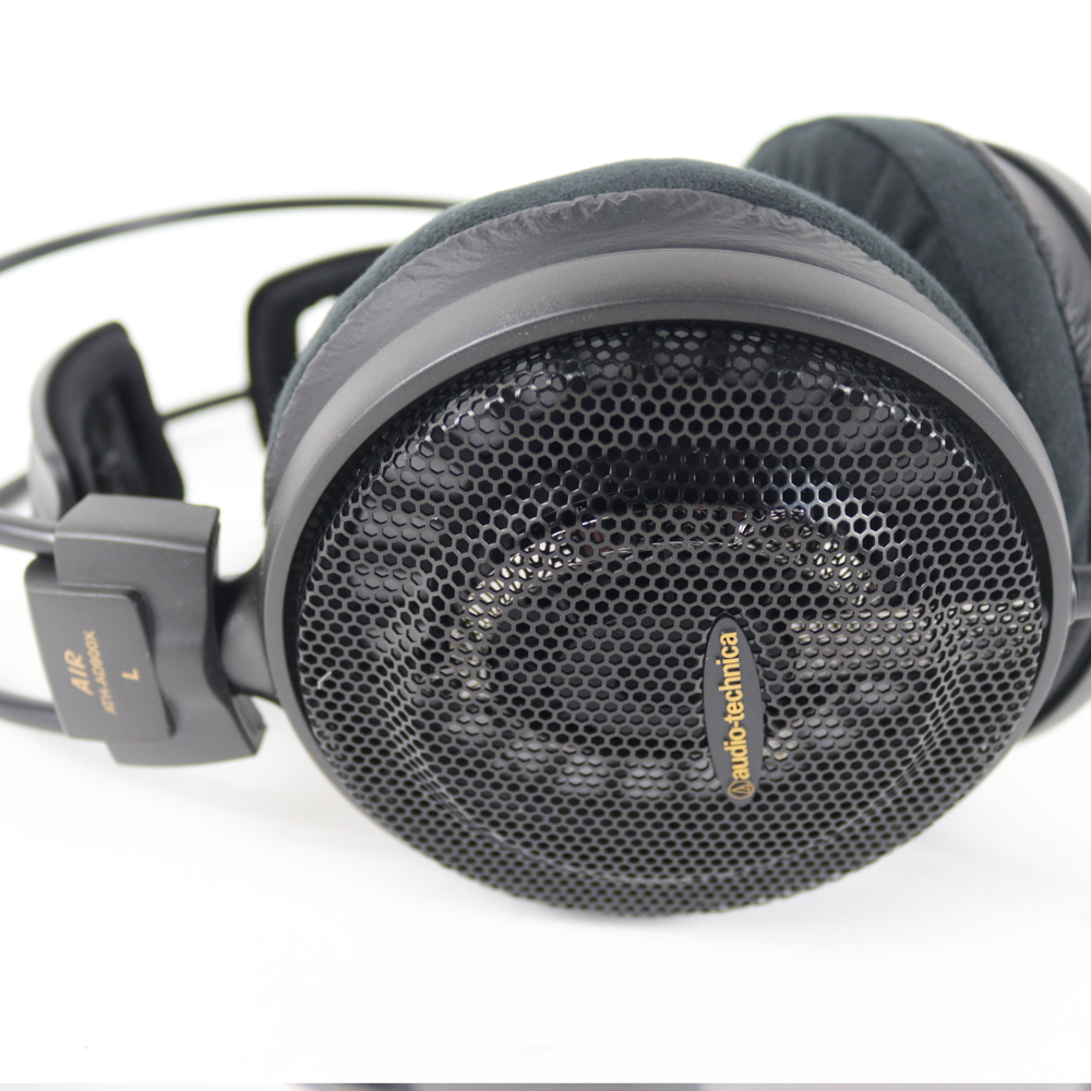 【中古】 オーディオテクニカ AUDIO-TECHNICA ATH-AD900X エアーダイナミックヘッドホン オープンエアー 開放型 イヤー部画像