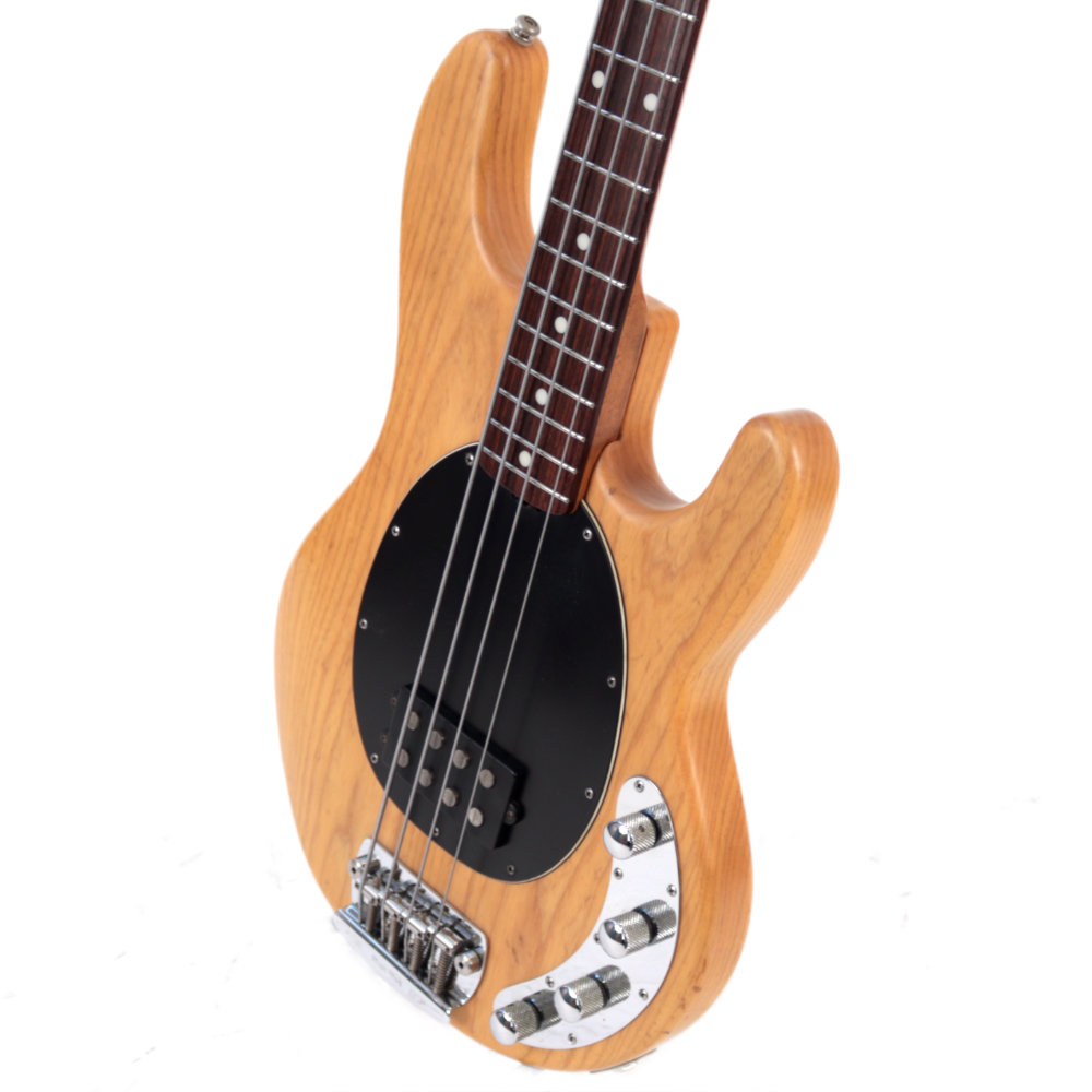 【中古】 MUSIC MAN ミュージックマン  StingRay スティングレイ Natural Velvet 1997年製 エレキベース 右サイド