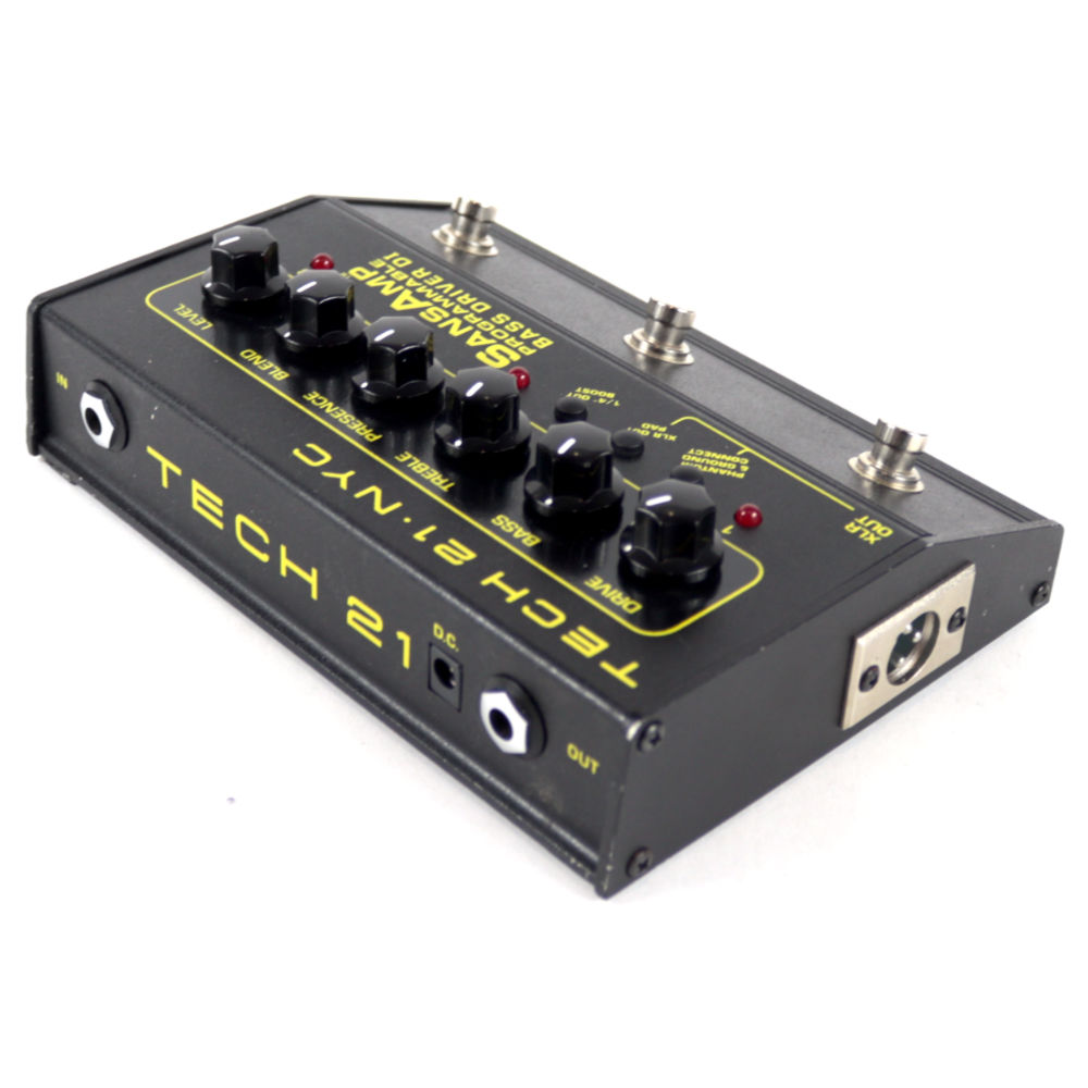 【中古】 ベース用プリアンプ TECH21 SansAmp PBDR PROGRAMMABLE BASS DRIVER DI ベース用プリアンプ エフェクター 左サイド