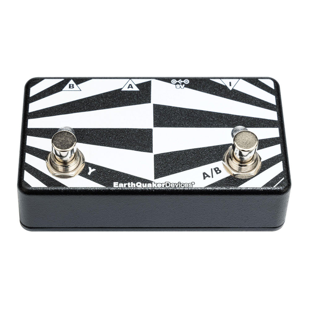 EarthQuaker Devices アースクエイカーデバイセス EQD Passive ABY Box ユーティリティシリーズ ABYボックス 斜めアングル画像