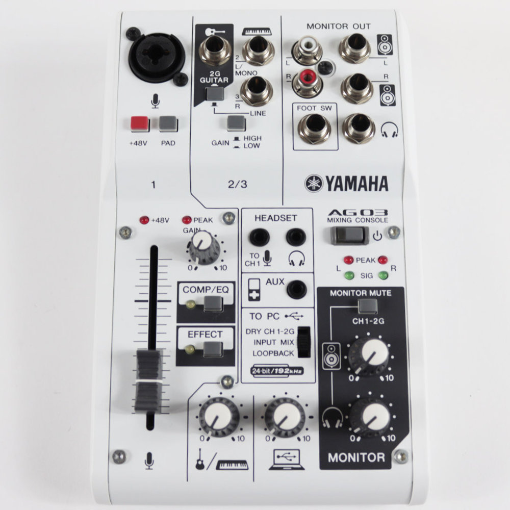 【中古】 ミキサー ヤマハ YAMAHA AG03 W ライブストリーミングミキサー ホワイト 正面