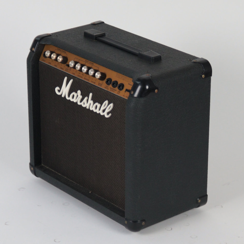 【中古】 ギターコンボアンプ マーシャル MARSHALL VALVESTATE20 8020 20W出力 全体