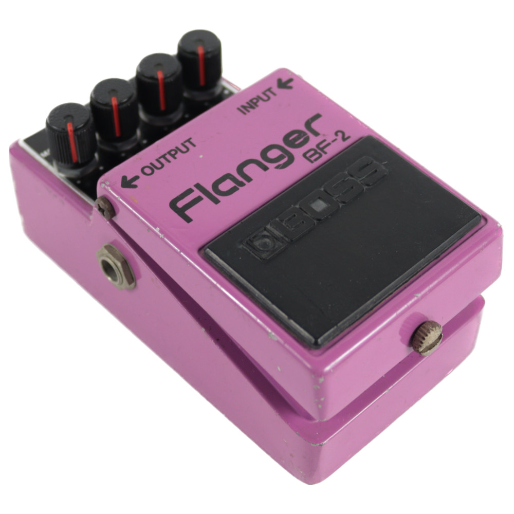 【中古】 フランジャー BOSS BF-2 Flanger Made in Japan 銀ネジ ボス ギターエフェクター 本体画像 斜め 2