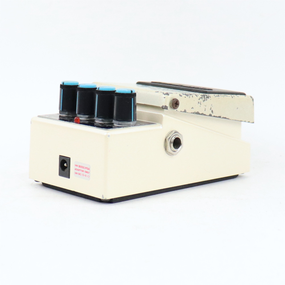 【中古】 デジタルディレイ エフェクター BOSS DD-3 Digtal Delay ギターエフェクター ディレイ リア斜めアングル画像