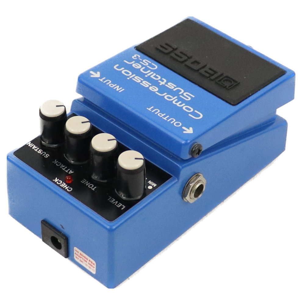 【中古】コンプレッサー エフェクター BOSS CS-3 Compression Sustainer ギターエフェクター 本体画像 斜め 