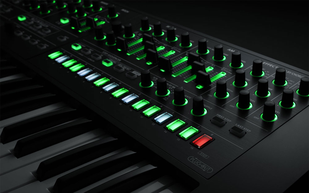 ローランド Roland SYSTEM-8 AIRA PLUG-OUT Synthesizer